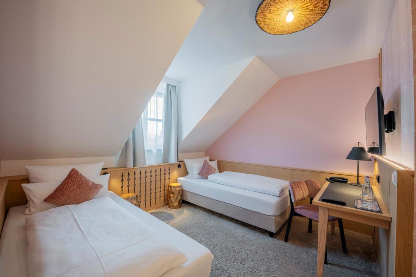 Hotel Schaefflerwirt Aschheim Ngoại thất bức ảnh