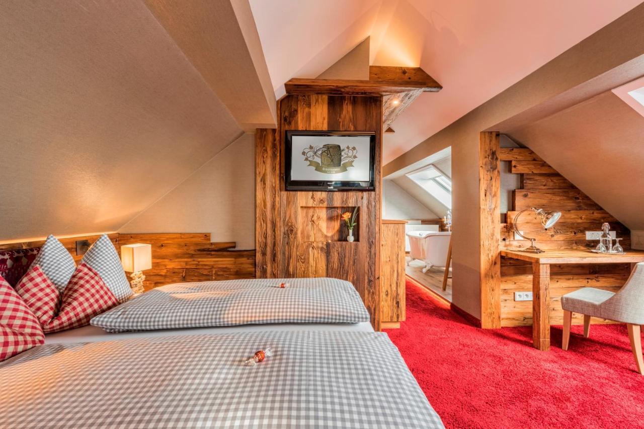 Hotel Schaefflerwirt Aschheim Ngoại thất bức ảnh